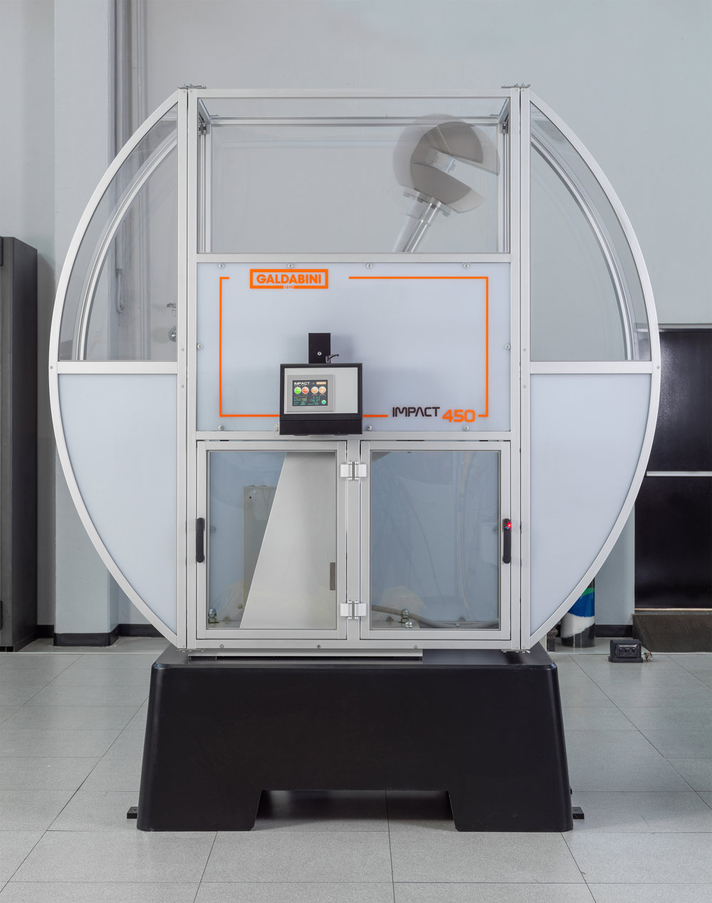 Nuevos avances en los péndulos de impacto para ensayos Charpy e Izod